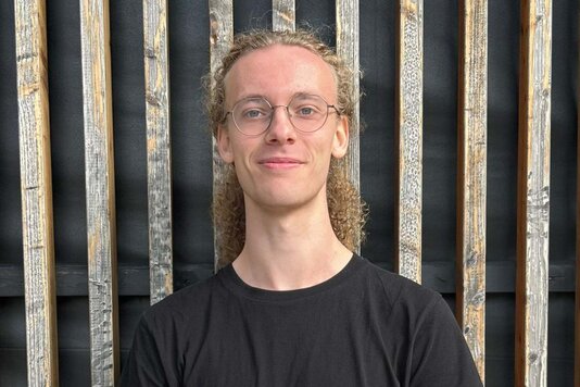 Jason Michalek portrait photo of Jason Michalek